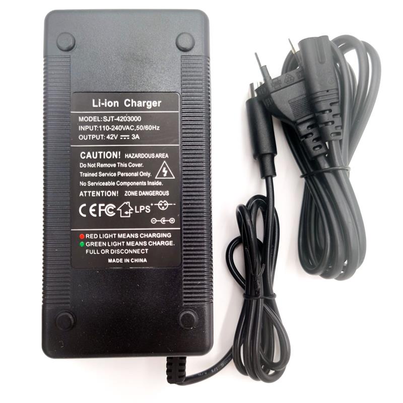 Cargador 36v (salida 42v) 3A conector DC 8mm